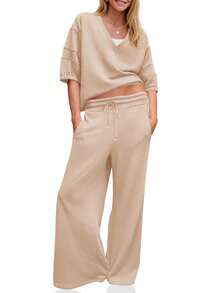 Fisoew Women's 2 Piece Lounge Set Y2K Casual Outfit - Soft V Neck T-Shirt & Wide Leg Pants Set, Loose Fit Tracksuit, Aesthetic Loungewear, Cozy Matching Set Fall Winter 2024 - 卡其色 - 查看 7