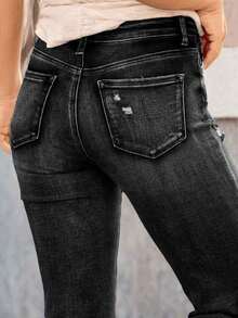 Women's Mid Waist Roll Cuff Denim Jeans With Distressed Elements, Made Of Soft And Durable Stretch Denim, Featuring Natural - Looking Rips, Functional Pockets, And A Relaxed Silhouette, Ideal For Effortless Casual Style