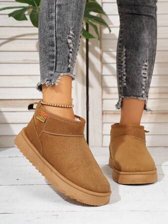 Women's Retro Elegant Solid Color Outdoor Fleece Snow Boots, Thick Sole Anti-Slip Short Boots, Warm And Cold-Proof, Winter New Thick And Warm Anti-Freeze Snow Boots, Waterproof Anti-Slip Comfortable Snow Boots, Unisex Design, Outdoor Anti-Slip Comfortable Shoes With Thick Flat Soles Winter Slippers