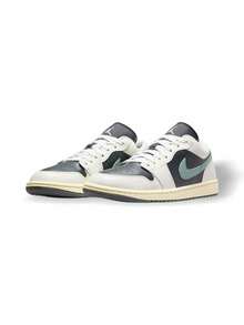 Air Jordan 1 Low 男士运动鞋，优质皮革，缓震舒适，经久耐穿，抓地力强，DC0774-001 - 無菸煤/玉煙/帆白/傳奇沙 - 查看 3