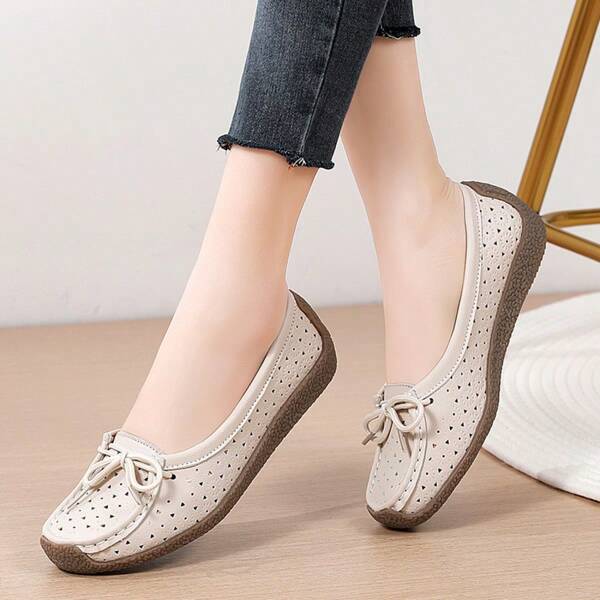 Hollow Out Breathable Loafers For Middle Aged & Elderly Women, Summer Cow Tendon Soft Bottom Women Flats Perforated Sandals