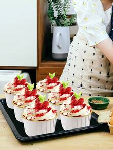 50 peças/100 peças Copo de Papel Mafen, Ferramenta de Cozimento de Cupcake de Papel, Suporte de Papel para Bolo com Borda Ondulada Dourada, Copo de Papel Antigordurado Colorido para Cozimento, Filme de Cozimento, Copo de Papel para Bolo com Boca Ondulada Dourada, Forma de Papel Alumínio Descartável para Cupcake, Bandeja Descartável de Cozimento de Cupcake de Papel