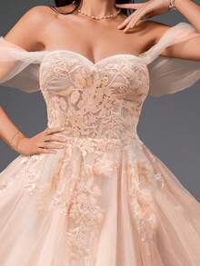 VIPGIRL 粉色露肩薄纱贴花舞会礼服，甜心A字开衩正式晚礼服，女士公主舞会礼服，适合毕业典礼、庆典、婚礼宾客 - 淺粉色 - 查看 10