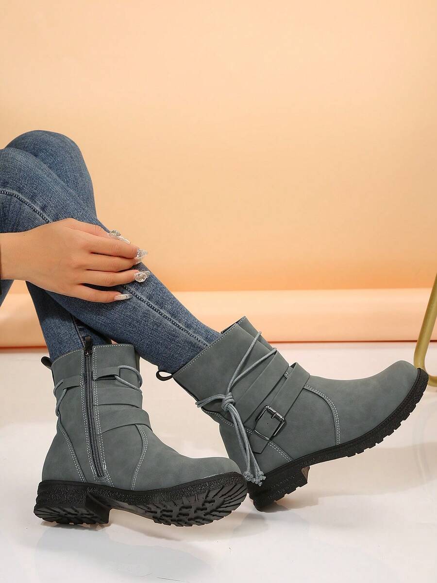 Botas de tacón grueso con cremallera lateral, hebilla y punta redonda para mujeres talla grande de otoño/invierno