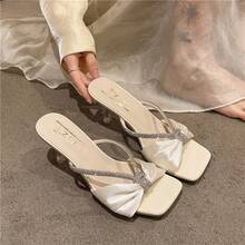 Women Athletic & Outdoor Sandals & Slides - 白色 - 查看 2