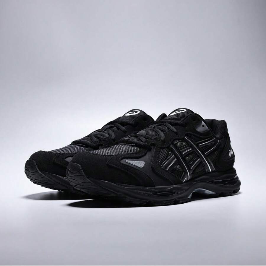 Asics Unisex GEL-K1011 Casual Sports Shoes, Low-Top 1203A830-001 - Black - View 1