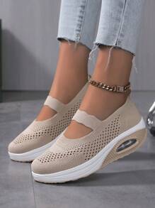 Fall/Winter Fashion Woman Vulcanize Platform Casual Sneakers Women Flats Mesh Breathable Running Walking Shoes Chunky Sports Shoes Plus Size