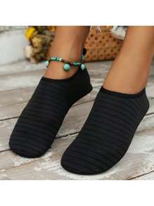 Unisex Fashion Quick Dry Water Socks Trail Shoes Beach Shoes Multi-Color Comfortable Non-Slip Water Shoes For Men And Women For Yoga, Fitness Training, Swimming And Surfing - Black - View 4