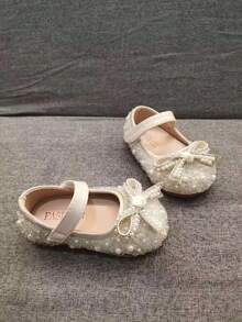 婴儿时尚平底鞋，宝宝春夏学步鞋，全水晶和珍珠装饰蝴蝶结公主鞋，适合女孩，适合派对、正式穿着、度假 - 白色 - 查看 2