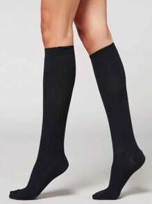 3双纯色竖条纹修身过膝袜，黑/白/灰三色可选，适合春秋季节，亦可作为圣诞礼物 - 彩色 - 查看 2