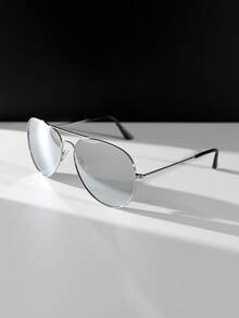 1pc 2025 New Fashion Women's Metal Aviator Fashion Glasses, Colored Lenses Fashionable Accessory, Suitable For Beach, Vacation, Outdoor Activities, Gift For Her, Holiday Present (The Product Is Fashion Glasses) Aviator Shape Shades - Silver - View 4