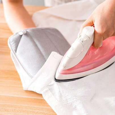 Cobee Garment Steamer Ironing Gloves With Finger Loop, Waterproof Anti Steam Mitt, Heat Resistant Garment Steamer Mitt, Anti Steam Glove For Clothes, Durable Fabric Care Accessory For Home Use, Flexible, Non-Slip Grip, Protective Heat Shield, Family Laundry And Wardrobe Ironing, Gray