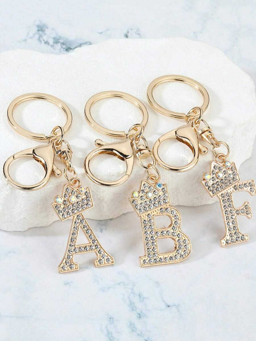 1 件休闲街头风格英文字母钥匙扣，带 26 个水钻字母，闪亮字母装饰钥匙扣，优雅的手提包、背包饰品，完美的礼物汽车配件可爱哥特 Y2k