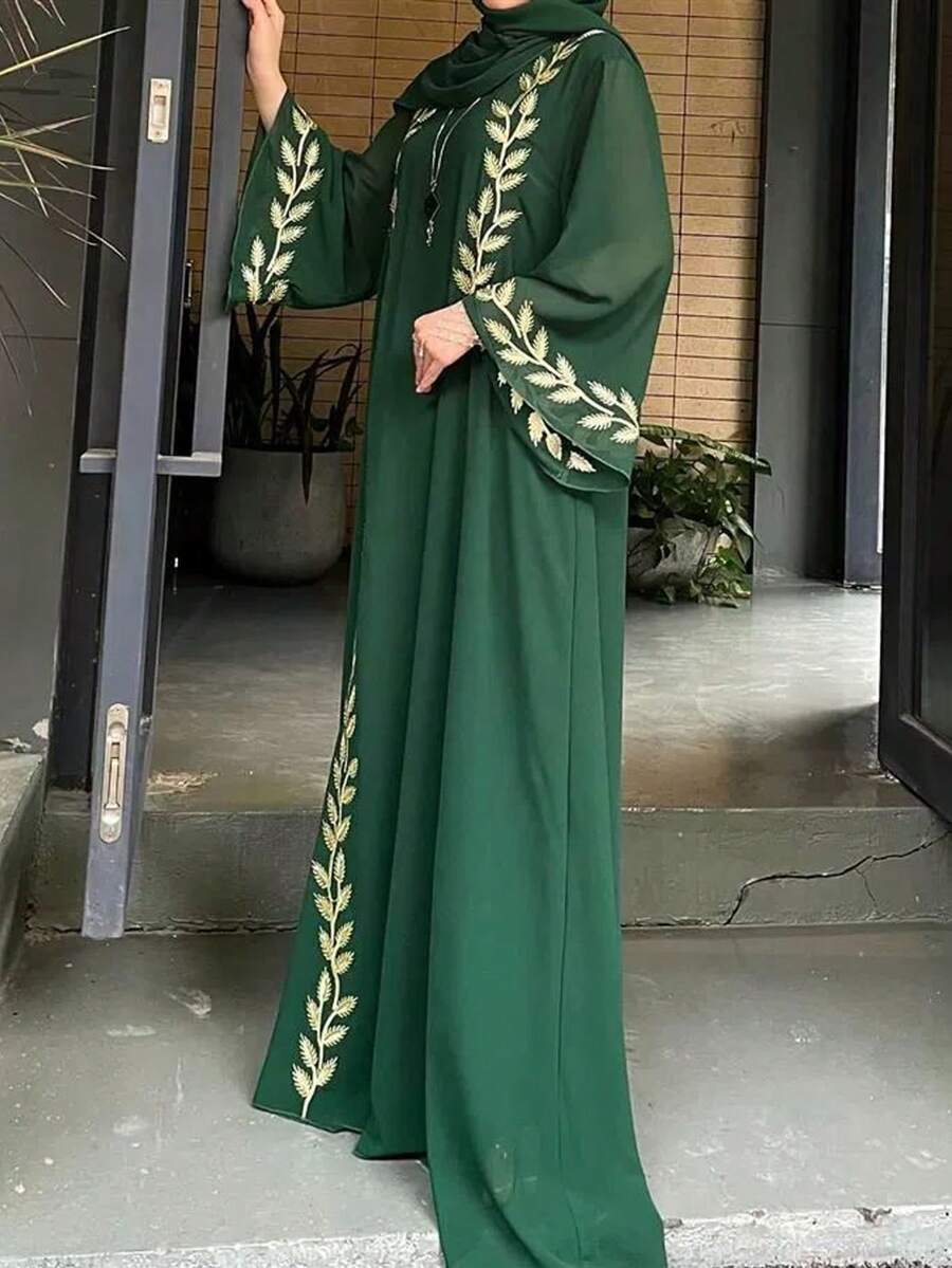 2-Piece Set Loose Fashion Street Chiffon Round Neck Heavy Embroidery Long Robe + Headscarf - Green - View 1