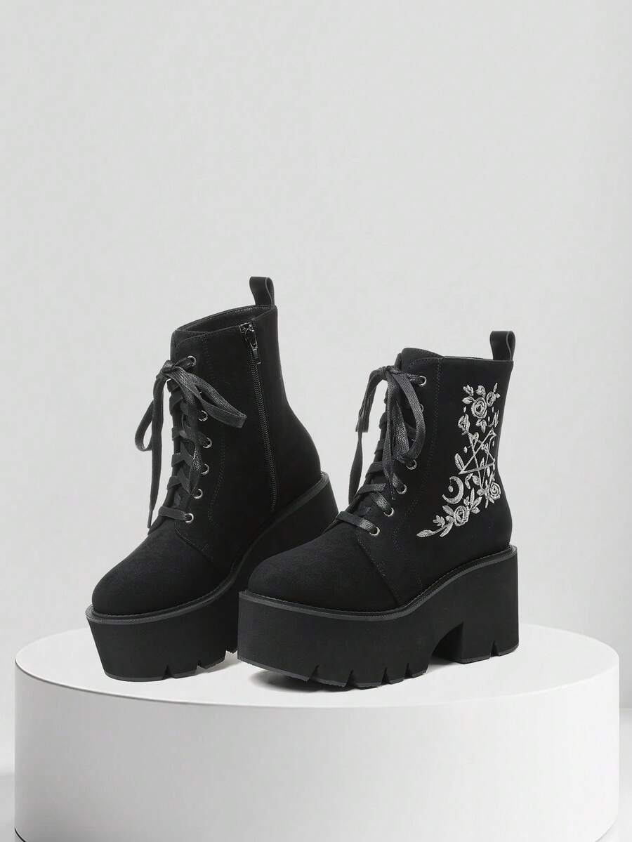 Womens Gothic Platform Ankle Boots Round Toe Embroider Chunky Heels Zipper Lace Up Punk Boot Party Work Dress Shoes Halloween Gift Concert Outing Casual Outdoor Fall Winter Black Booties