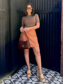 Cropped Blouse Short Sleeve Polyamide Suplex Round Neck Mia - Rust Brown - View 8