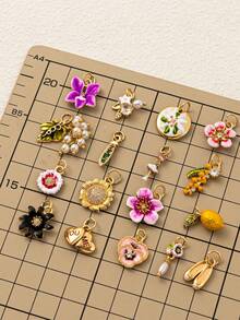 1PC Fashionable DIY Fruit Plant Jade Necklace Pendant, Simple Daily Gold-Plated Color Retention 18K Pendant