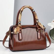 Women Shoulder Bags - 卡其 - 查看 3
