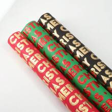 17 pouces x 120 pieds Papier cadeau de Noël - Motif d'arbre de Noël en relief 3D rouge/noir/vert avec feuille d'or, convient pour le Nouvel An, les anniversaires, les fêtes, les artisanats et les projets artistiques