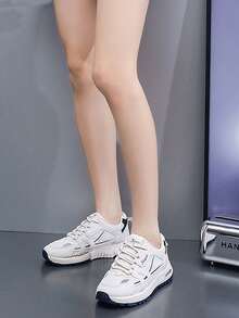 Zapatillas deportivas de malla transpirable con puntera redonda y suela gruesa para mujer, zapatillas de tenis para mujer, zapatos cómodos con diseño moderno en colores contrastantes, zapatillas cómodas para correr, nuevo modelo de zapatillas deportivas transpirables para otoño. - Azul - Ver 5