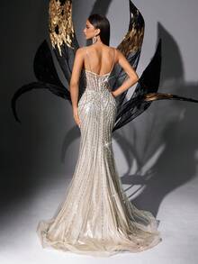 Fashionable Temperament Striped Mesh Patchwork Strapless Mermaid Hem Gown Dresses - Silver - View 3