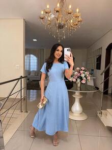 Elegant Midi Dress With A Flowing Fit And Fitted Design - 藍色 - 查看 1