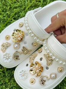 20pcs Garden Shoes DIY Golden Camellia & Faux Pearl Chain, Detachable Shoe Decorations Suitable For Hollow Beach Shoes, Sandals, Holiday Gifts, All Season - Gold - View 9