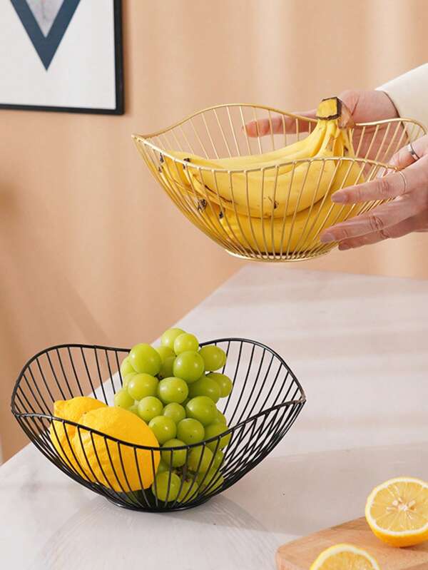 Ciotola in filo di metallo per la frutta, cesta da frutta a onde, scaffale per la frutta, adatto per il piano di lavoro in cucina, la decorazione della casa e del tavolo, per sistemare verdure, pane e snack. Accessori da cucina per matrimoni. A causa di problemi di produzione, potrebbero esserci alcune aree in cui la vernice non è stata applicata correttamente al prodotto.