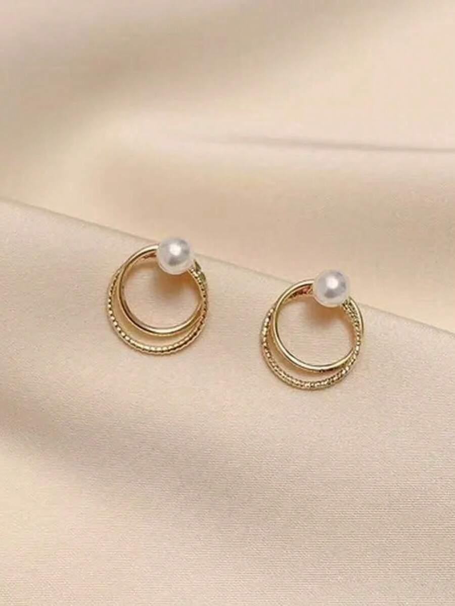 1 Pair Vintage Elegant Baroque Pearl Metal Double Circle C-Shape Open Hoop Earrings