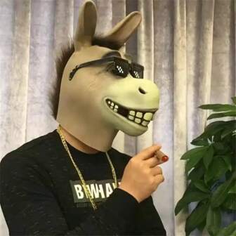 Moderne plastic paardenkop - eenhoornkostuumaccessoire, geen elektriciteit nodig, leuke dierenkopset voor Halloween en themafeesten