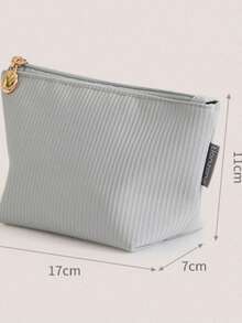 حقيبة مستحضرات تجميل صغيرة، حقيبة مكياج أنيقة وعصرية للنساء، حقيبة داخلية لأحمر الشفاه مناسبة للسفر