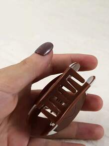 1 件橄榄球形发爪发夹马尾辫夹，适合女性日常使用发饰女式爪夹