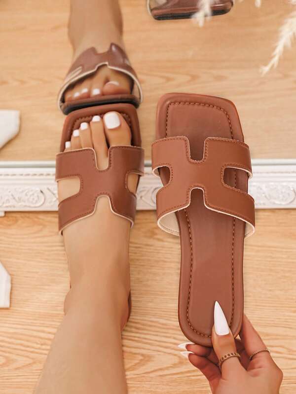 New Summer Flat Bottom Sandals, Simple, Versatile, Comfortable And Fashionable, Korean Style, Beach Travel, Seaside Flip Flops