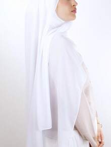 1pc Women Classic Casual Pullover Instant Hijab,Chiffon Scarf, Solid Color, Comfortable, Breathable Modal Fabric Neck Gaiter, Headwrap, Versatile Head Wrap, Suitable For Daily Use For Dress,Travel Essential,Beach Towel - White - View 4