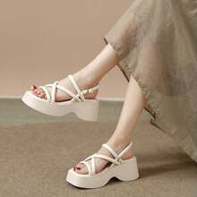 Women's Platform Roman Sandals With Cross Straps And Buckle Thick Heel Summer Open-Toe Shoes