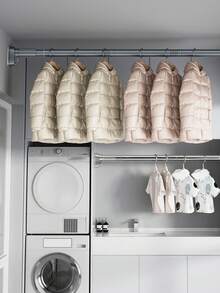 1 件黑色方头不锈钢伸缩杆，无需钻孔，不锈钢家用窗帘杆，卧室衣柜晾衣杆，多功能阳台晾衣杆，伸缩浴室浴袍毛巾杆，家用窗帘杆，浴室伸缩毛巾挂杆。浴室装饰