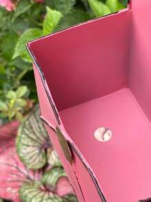 1pc Of Vintage Distressed Wrought Iron Wall-Mounted Planter, Envelope-Shaped Planter, Outdoor Garden Decoration, Suitable For Indoor And Outdoor Use - Succulents, Herbs, And Flowers Planter - Pre-Drilled Design, Easy Hanging Installation, Suitable For Balcony, Patio, Garden, And Terrace Decoration, Handmade, Vintage Aesthetic, Wall Decoration, Sturdy Construction, Gardening Home Decoration