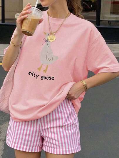 Plus Size Women's Casual Loose Goose Print Round Neck Short Sleeve Summer Top, Graphic Vacation Tee Pink