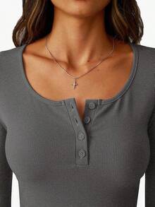 Women's Long Sleeve Tops Henley T Shirts Button Ribbed Slim Fit 2025 Spring Fall Outfits Casual Cute Basic Tee Blouse - Màu xám đen - Xem 4