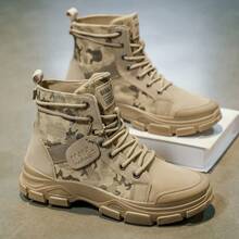 بوت عمل عالية الكاحل بطبعة الكاموفلاج للرجال، تصميم إغلاق بالرباط، بوت خارجية عتيقة، بوت تنفس عصرية مضادة للانزلاق، مناسبة للسفر الخارجي، بوت صحراوية - كاكي - مشاهدة 4