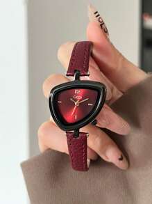 gedi 1件女士新款金色皮表带腕表，精致多边形表盘，时尚金色指针，休闲优雅，魅力十足的女士腕表，30米防水奢华石英表，适合派对、通勤、旅行和日常佩戴。 - 金色 - 查看 4