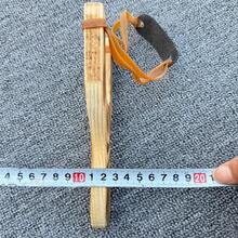 1 طقم - لعبة مقلاع للأطفال - لعبة إطلاق متعددة الأشخاص - تصميم كرات طينية (بدون ضرر) - يأتي كل مقلاع مع 100 كرة طينية - إطلاق مزدوج - لعبة خارجية متعددة الأشخاص - ساحة معركة متعددة الأشخاص - مصنوع يدويًا - صناعة دقيقة (بدون أضرار) - ذخيرة كرات طينية إضافية - هدية مثالية للأولاد - هدية عيد ميلاد - هدية مثالية - هدية مفاجئة - هدية عطلة - هدية موسمية - لعبة تفاعلية للعائلة - تعزيز الترابط بين الوالدين والطفل - هدية - لعبة - مقلاع - إعادة إنشاء مقلاع خارجي تقليدي'