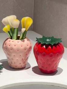 1 Lightweight, Luxurious And Cute Strawberry Style Storage Rack, Gentle Artistic Brush Rack In Strawberry Fruit Style, Elegant Makeup And Accessory Storage Container (Without Lid)