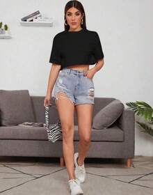 ✨ PLAYERA CROP-TOP PARA DAMA ✨ ¡Cómoda, moderna y con mucho estilo! - Negro - Ver 3