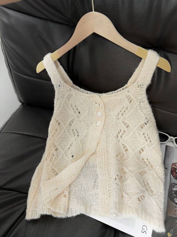 Women's Retro Sleeveless Cardigan With Single-Breasted Design, Heavy Knit Vest Top For Early Autumn