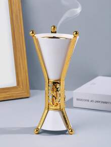 1 Peça/1 Conjunto Queimador de Incenso/Suporte de Incenso de Metal Leve e Luxuoso, Queimador de Incenso de Estilo Árabe do Oriente Médio, Pode Ser Usado Como Difusor de Aromaterapia, Queimador de Aromaterapia, Usado na Decoração Doméstica, Quarto, Sala de Estar (Como Peça Central), Escritório, Lugar de Ioga e Festa, Criando uma Atmosfera Elegante. Também Pode Ser Usado para Decoração da Casa. Este Queimador de Aromaterapia é o Presente Ideal para Feriados