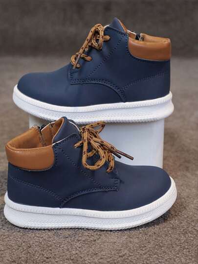 1 par de botas planas de moda unisex, cómodas botas para bebé con absorción de impactos y antideslizantes, adecuadas para uso diario y actividades al aire libre en primavera y otoño