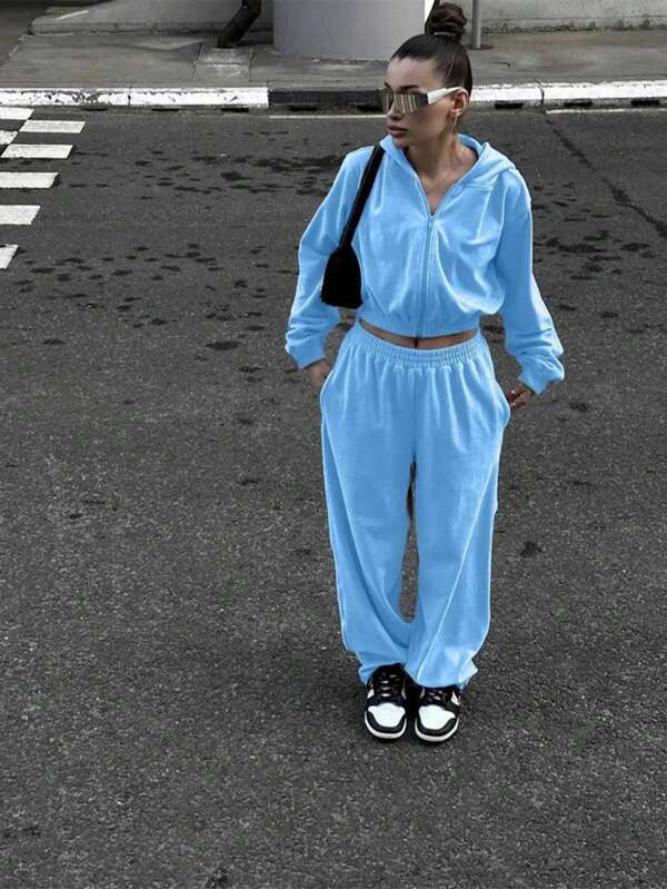 Women's Fashionable Solid Color Velvet Casual Sportswear Set, Including Hooded Zip-Up Crop Top And Drawstring Wide Leg Pants
