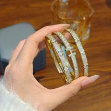 1pc Zirconia Letter Bracelet, Minimalist Delicate Design Women Bracelet, Perfect Gift For Valentine's Day, Mother's Day