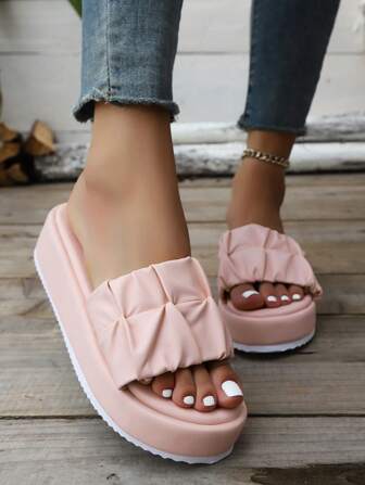 Women's Anti-Slip Thick-Soled Sandals, Ruffle Design, Beige Open-Toe Thick-Soled Sandals, Wedge Sandals, Casual Beach Thick-Soled Shoes, Summer Outdoor Wedge Sandals, EVA Sole, Faux Leather Slides, Bohemian Ruffle Thick-Soled House Sandals, Beach Essential